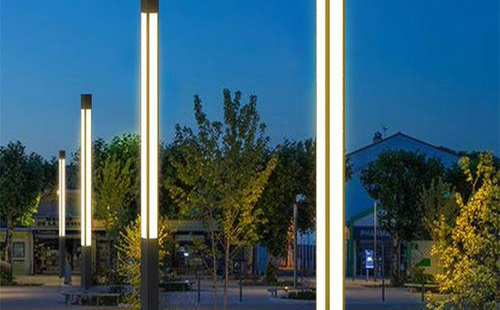 太阳能化隆景观灯定制常见问题与解决方案