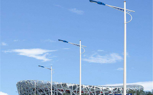 化隆LED路灯怎么选？众城照明解析高效节能新趋势