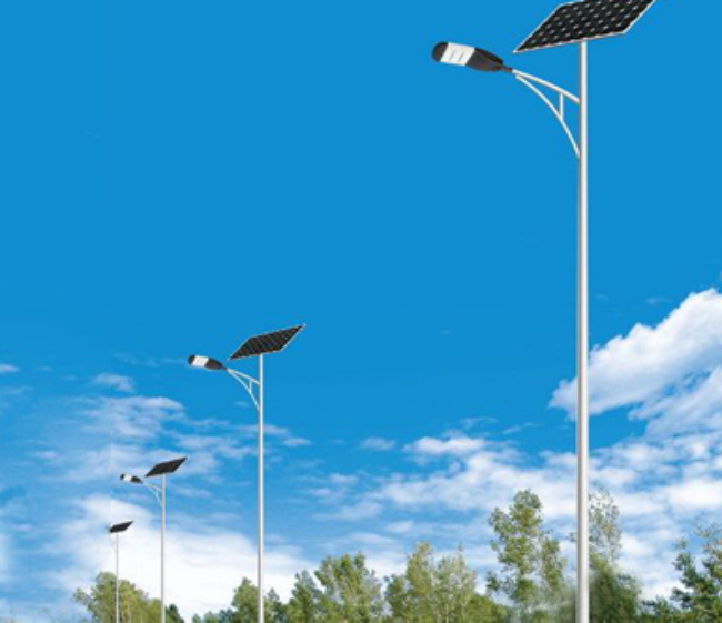 化隆太阳能路灯维护时，这些细节别忽略！